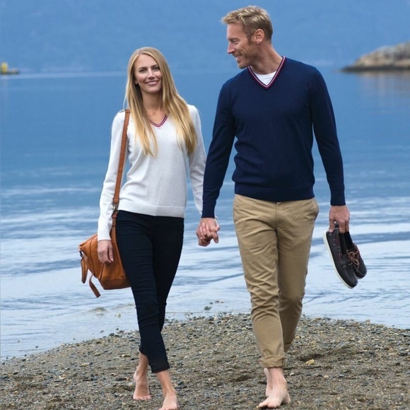 Dale of Norway Extra Fine Merino Wool Kristian V-Neck Sweater - Picture 4 of 10